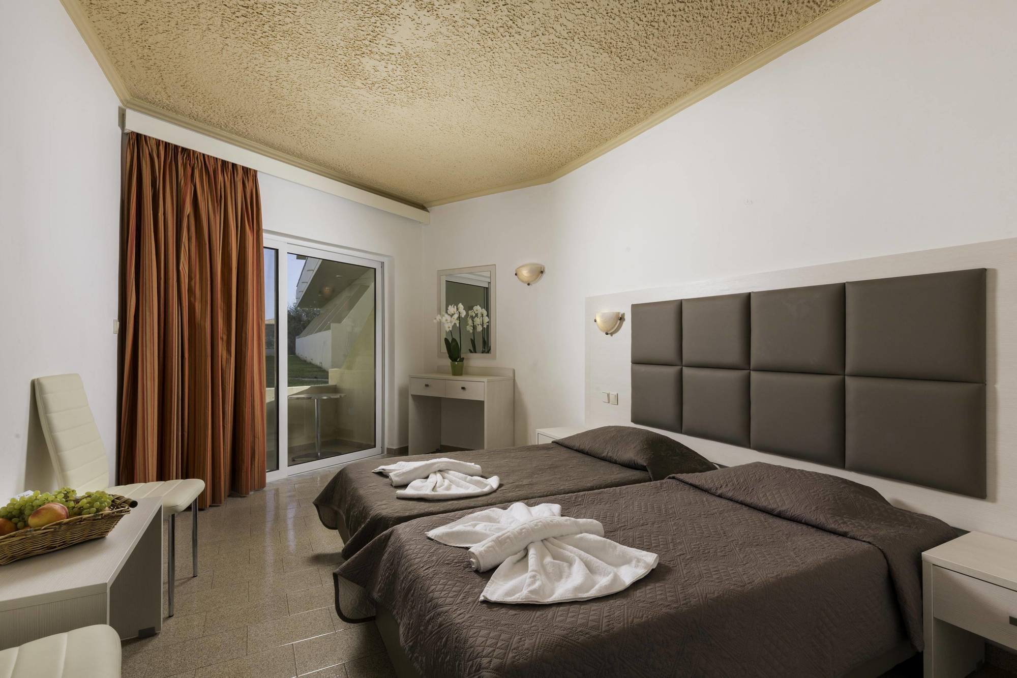 Relax Hotel Kolymbia Luaran gambar